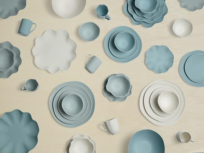Portmeirion Sophie Conran Arbor Organic Shape Stoneware 4 Piece Place Setting Service for 1 Creamy White