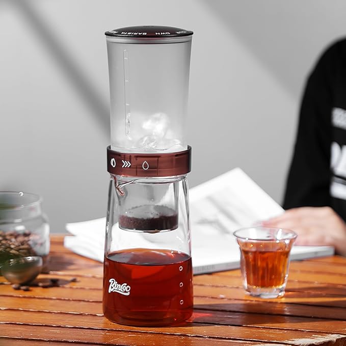 Adjustable Flow Cold Brew Coffee Maker 450ml Glass Ice Drip Tower with Control Valve &amp 500-Mesh Stainless Steel Filter for Smooth Low-Acid Cold Brew Iced Coffee at Home (Translucent Amber)
