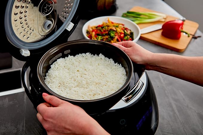 Yum Asia Sakura Rice Cooker with Ceramic Bowl and Advanced Fuzzy Logic (8 Cup 1.5 Litre) 6 Rice Cook Functions 6 Multicook Functions Motouch LED Display 120V Power (Black and Silver)