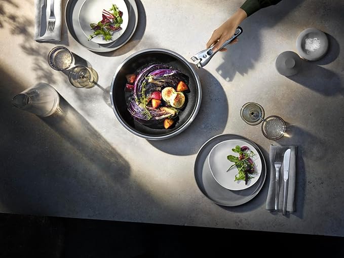 WMF Click&ampServe Induction 7-Piece Saucepan Set Removable Handle Cooking Pot Set with Glass Lid Frying Pan Cromargan Stainless Steel