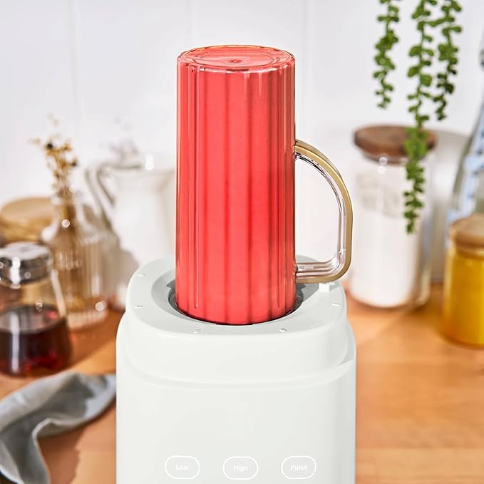 3-in-1 Kitchen Appliance System with Blender Food Processor and Personal Cup (White Icing)