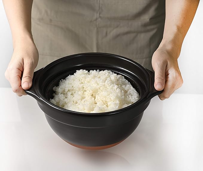 Hario Gohan Gama Glass Lid Ceramic Rice Cooker 3-Cup