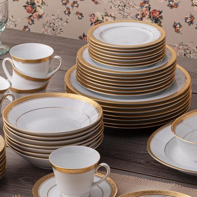 Noritake Crestwood Gold - 50 piece set service for eight