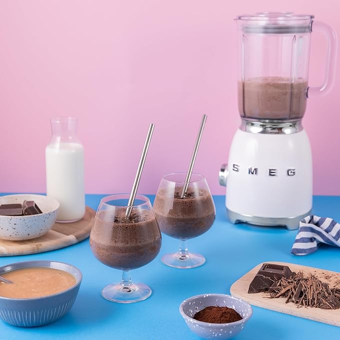 SMEG BLF03 Retro Style Blender – 600W Countertop Blender with 48 oz BPA-Free Jug 3 Speeds + Pulse Ice Crush &amp Smoothie Functions – 50s-Inspired Design-White