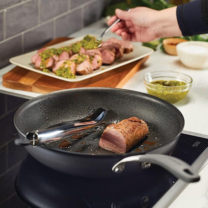 Circulon A1 Series with ScratchDefense Technology Nonstick Induction Frying Pan/Skillet 12 Inch Graphite