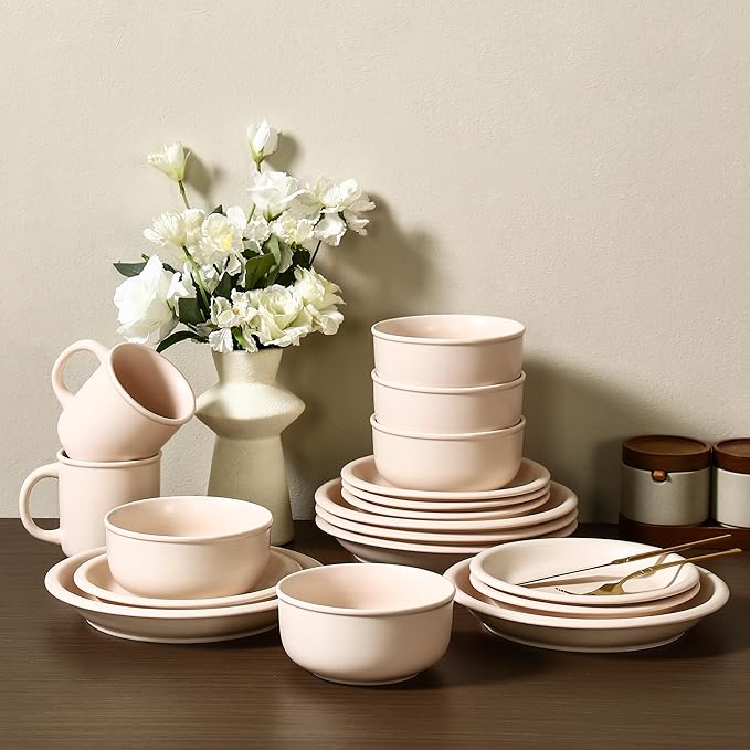 GZG 10.25-Inch Ceramic Dinner Plates Set of 4 Rustic Matte Glaze Terracotta Stoneware Plates for Main Course &amp Everyday Meals Microwave &amp Dishwasher Safe(Cream Mist)