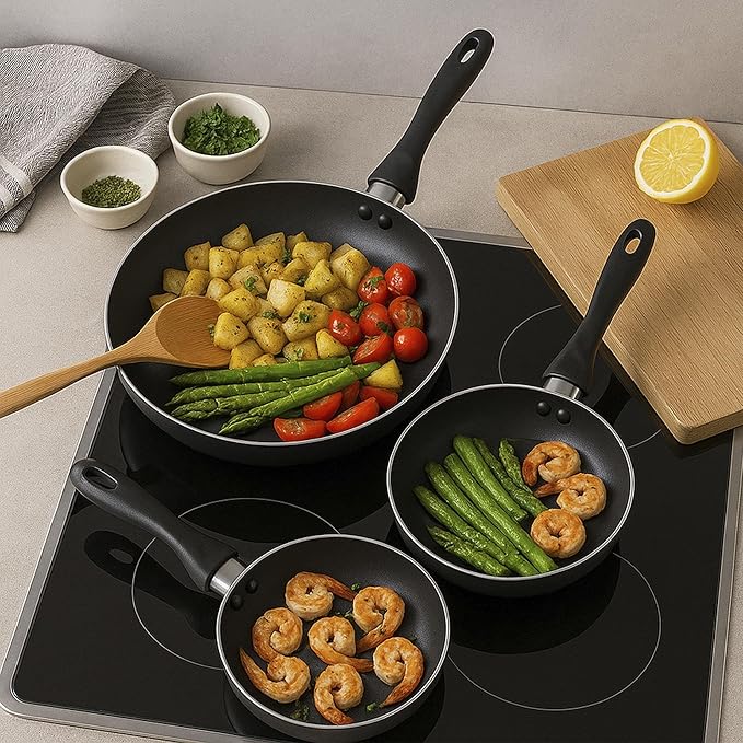 Well Home Cookware Set 8 Pieces Stainless Steel + 3 Pans Diameter 16 x 20 x 24 cm Grey Metallic Pressed Aluminium