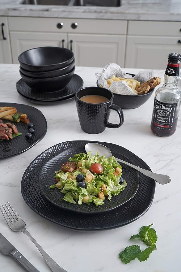 Stone Lain Abigail 16-Piece Dinnerware Set Stoneware Black