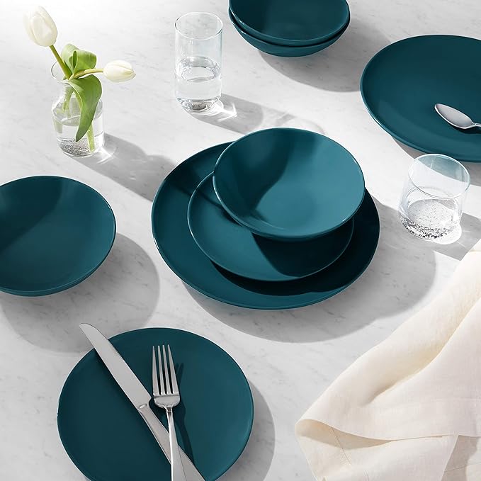 Amazon Basics 18-Piece Stoneware Dinnerware Set Service for 6 Microwave and Dishwasher Safe Plates and Bowls Deep Teal