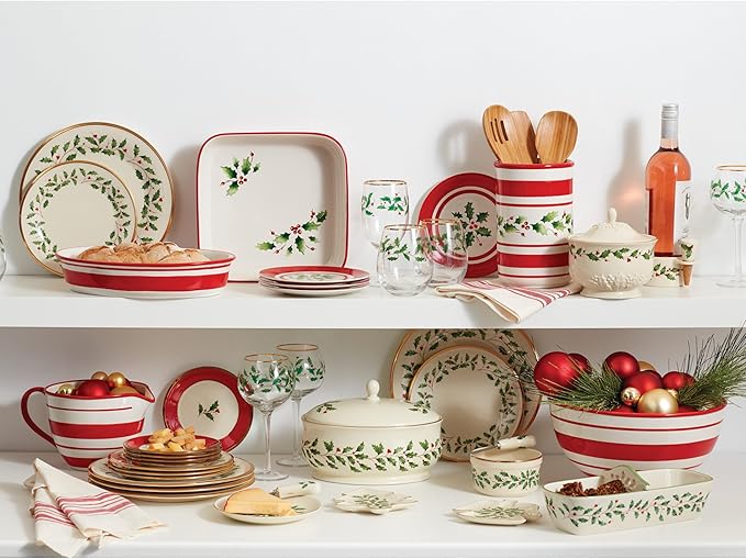 Lenox Dinnerware Set Holiday 12-Piece Set Service For 4 Porcelain Plate Berry Motif With 24-Karat Gold Accents Christmas Dinner Plates Salad Plates And Mugs Dishwasher Safe (Assorted 12 Piece)