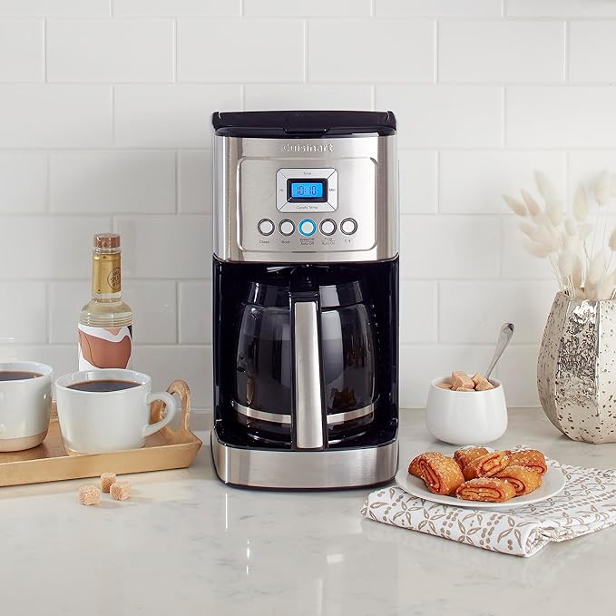 Cuisinart Coffee Maker 14-Cup Glass Carafe Fully Automatic &amp Block Knife Set 17pc Cutlery Knife Set with Steel Blades