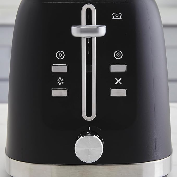 West Bend Toaster 2-Slice Extra-Wide and Deep Slots with 3 Functions and 7 Shade Settings Manual Toast Lift Lever Auto Shut-Off and Removable Crumb Tray 750-Watts Black