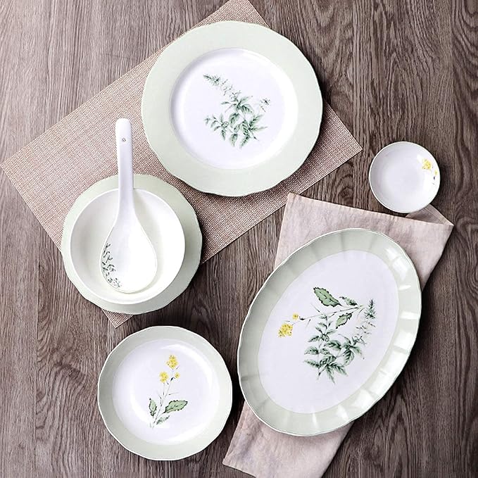 Ceramic 30 Pieces Of Household Porcelain Dinnerware Set Creative Lotus Shaped Plates And Bowls Sets Elegant Pastoral Style Dishes Set Service For 6 Ceramic Dinner