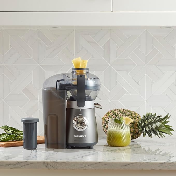 Cuisinart Compact Blender Juicer/Extractor BJC-550