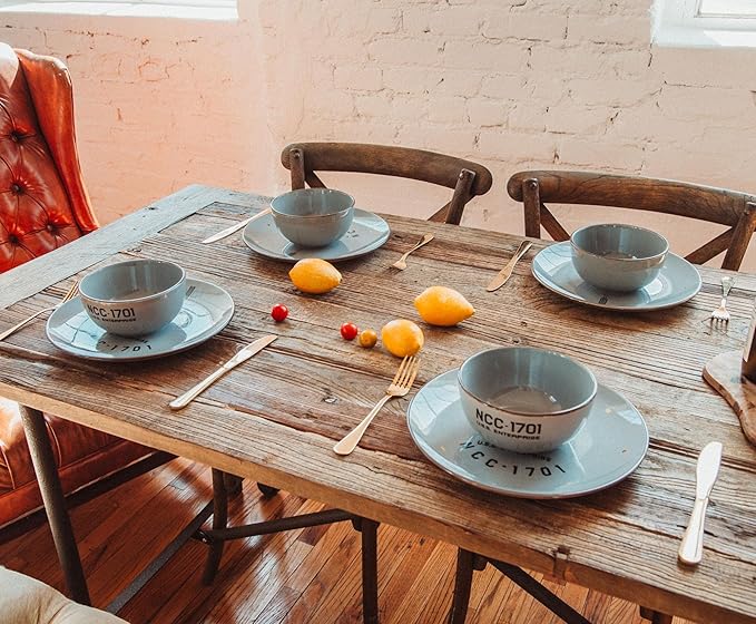 Star Trek: The Original Series NCC-1701 Series 8-Piece Ceramic Dinnerware Set | Includes Salad Plates Bowls