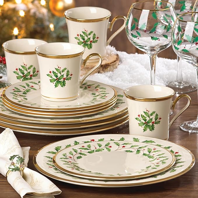 Lenox Dinnerware Set Holiday 12-Piece Set Service For 4 Porcelain Plate Berry Motif With 24-Karat Gold Accents Christmas Dinner Plates Salad Plates And Mugs Dishwasher Safe (Assorted 12 Piece)