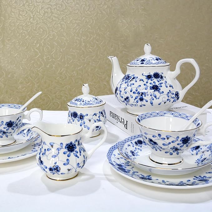 Fine Bone China Dinnerware Set 12-Piece Blue and White Porcelain Dinnerware Set Plates and Bowls Sets Service for 4(Blue A)