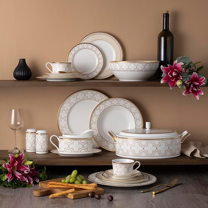 Noritake Trefolio Gold 40-Piece Dinnerware Set Service for 8