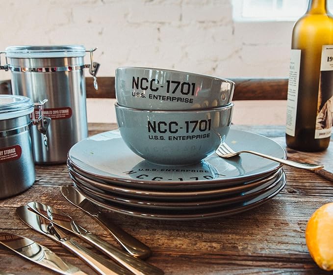 Star Trek: The Original Series NCC-1701 Series 8-Piece Ceramic Dinnerware Set | Includes Salad Plates Bowls