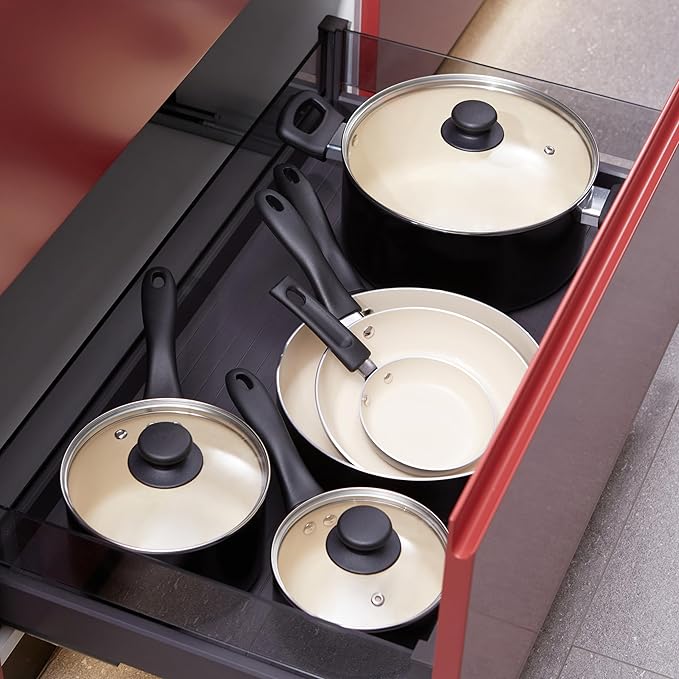 Amazon Basics 11-Piece Ceramic Non-Stick Pots and Pans Set Dishwasher &amp Oven Safe Easy Clean Glass Lids Black/Cream