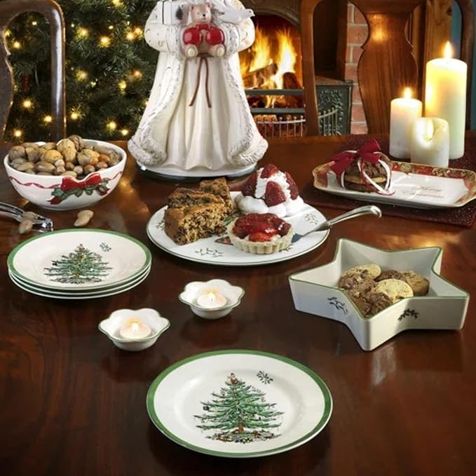 Spode Christmas Tree 12-Piece Melamine Dinnerware Set - Seasonal Dinnerware for Holiday Gatherings Service for 4 Dishwasher Safe with Festive Christmas Tree Motif Shatterproof &amp Durable Dishes