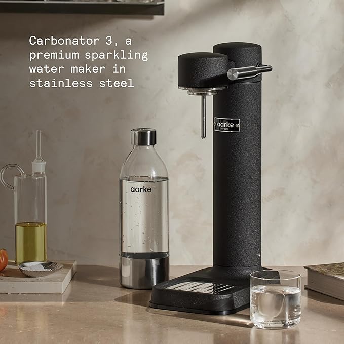 Aarke Carbonator lll with CO2 Cylinder Sparkling &amp Carbonation Water Machine Stainless Steel with PET BPA-Free Reusable Bottle Volume 1L/34 fl oz (Matte Black)