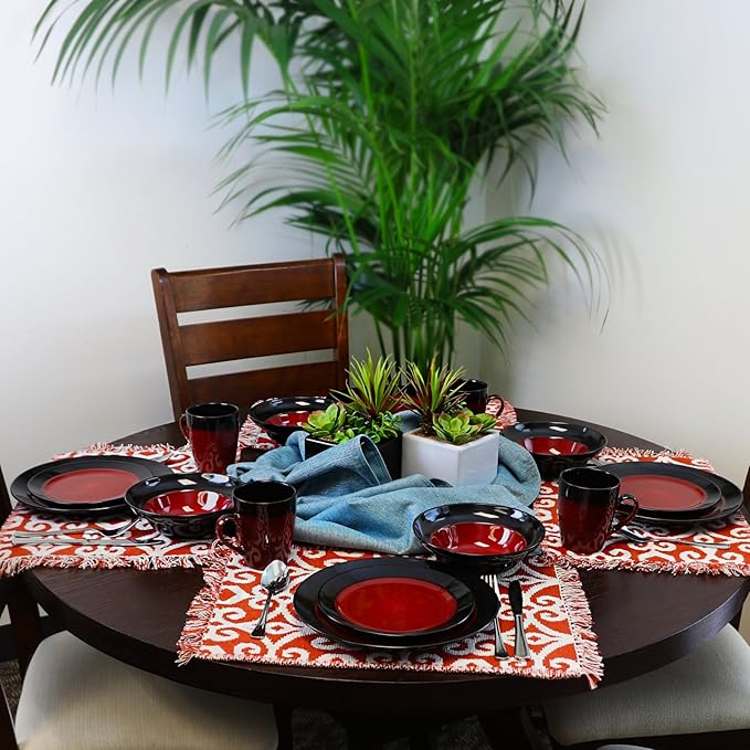 Elama’s Tanizia 16 Piece High Gloss Dinnerware Set