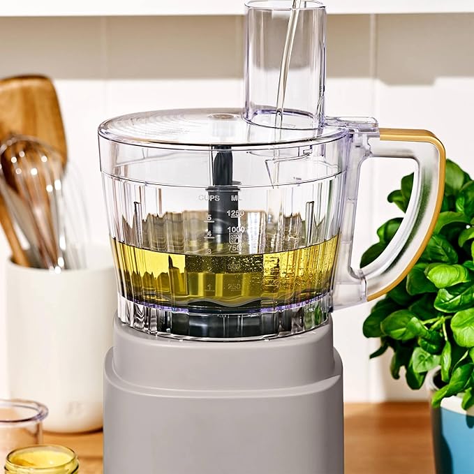 3-in-1 Kitchen Appliance System with Blender Food Processor and Personal Cup (Porcini Taupe)