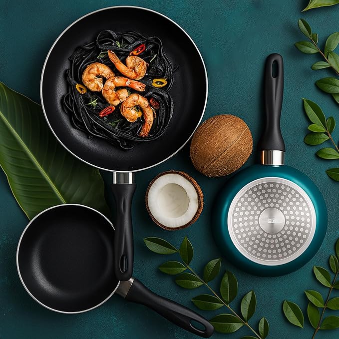 Well Home Cookware Set 12 Pieces Stainless Steel + 3 Pans Diameter 16 x 20 x 24 cm Blue Metallic Pressed Aluminium