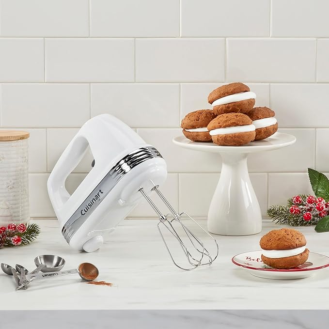 Cuisinart CPT-415P1 Countdown Metal Toaster 2-Slice Brushed Stainless &amp HM-90BCS Power Advantage Plus 9-Speed Handheld Mixer with Storage Case Brushed Chrome