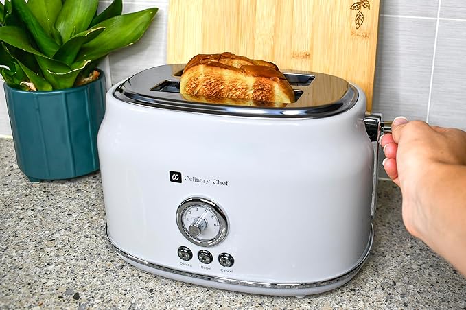 Frigidaire ETO102-WHITE 2 Slice Toaster Retro Style Wide Slot for Bread English Muffins Croissants and Bagels 5 Adjustable Toast Settings Cancel and Defrost 900w White