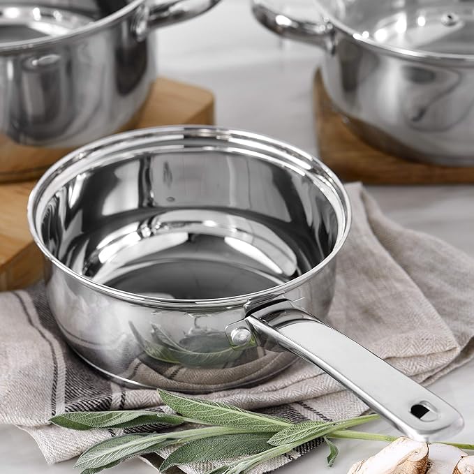San Ignacio 7-Piece Cookware Set in Stainless Steel + Set of 3 Kitchen Utensils in Nylon