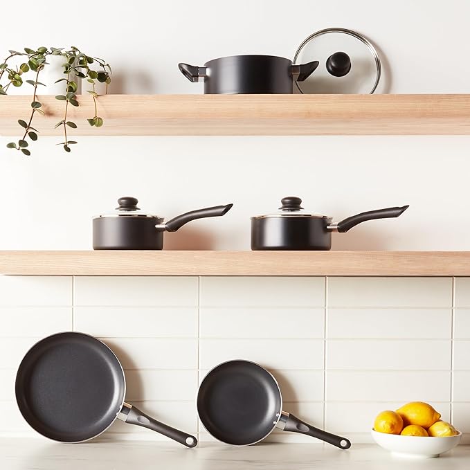 Amazon Basics Ceramic Non-Stick Cookware 8-Piece Set Pots and Pans Black