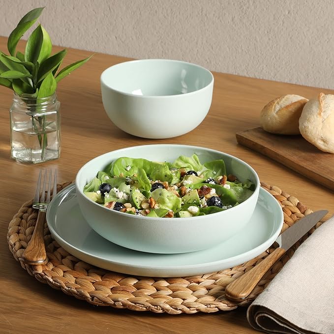Gibson Home Candy Skies 12 Piece Unbreakable Wheat Straw Melamine Plates and Bowls Dinnerware Set - Outdoor Camping &amp Everyday Use - Matte Exterior/Shiny Interior Green