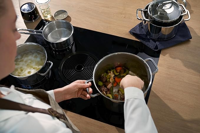 Zwilling 5-Piece Pot-Set with 4 Lids Suitable for Induction Stainless Steel Quadro60 x 50 x 30 cm Silver