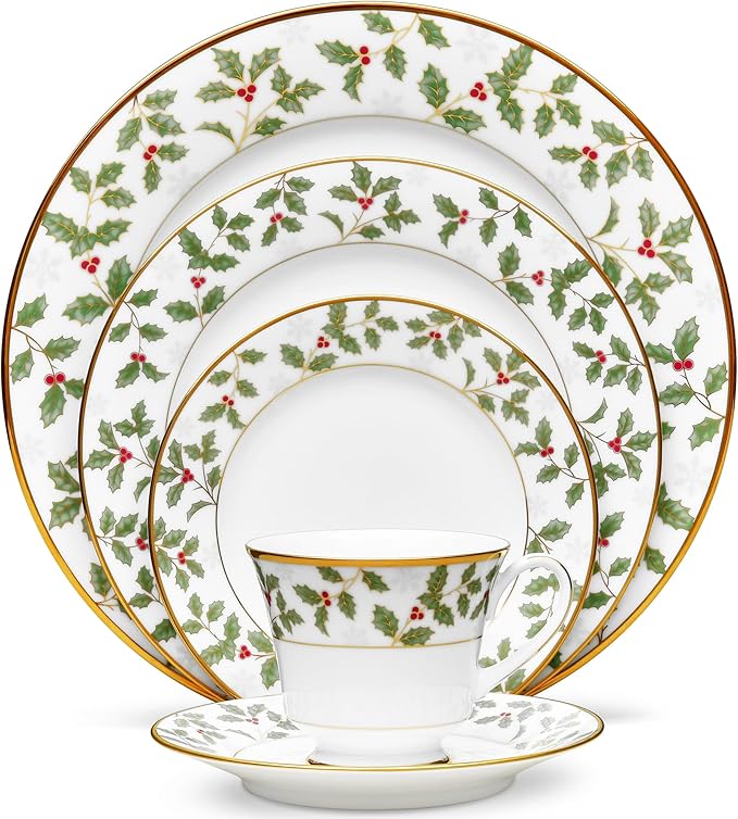 Noritake Holly &amp Berry Gold Place Setting Large 5-Piece