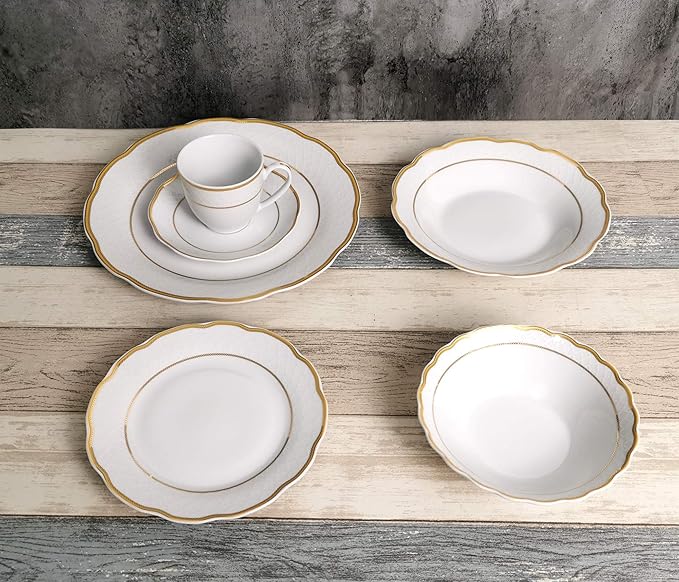 Stylish and Elegant 24 Pieces Porcelain Dinnerware Set Service for 4 People - Gold Wavy Gloria