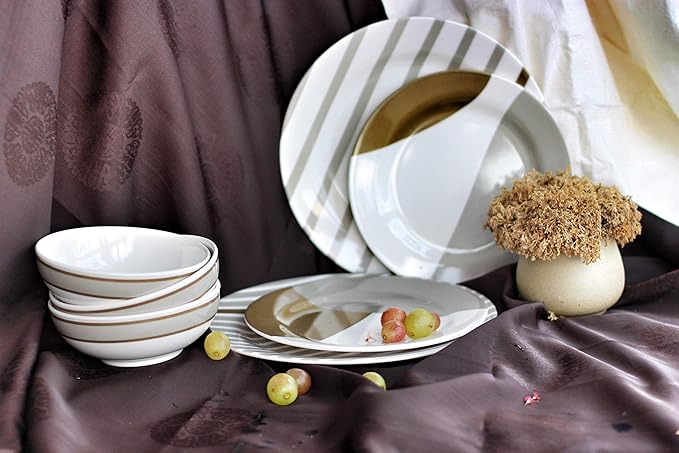 Bowla 12-Piece Melamine Dinnerware Set - Service for 4 (Moden Strip I)