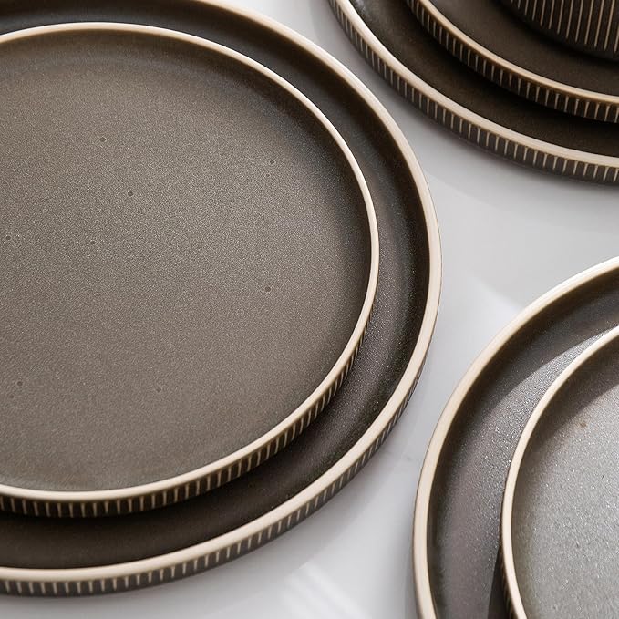 Dinnerware Set Service for 6 18-Piece Ceramic Plates and Bowls Set Chip &amp Scratch Resistant Microwave and Dishwasher Safe Modern Minimalist Tableware for Everyday Use Matte Green