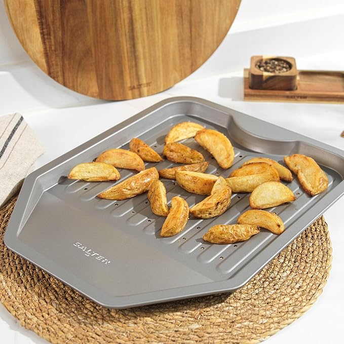 Salter Essentials Chip Tray – Non-Stick Coating Rectangular Baking Tray Dishwasher Safe Easy to Clean Made in The UK Durable Carbon Steel Lightweight Oven Sheet PFOA-Free BW13672