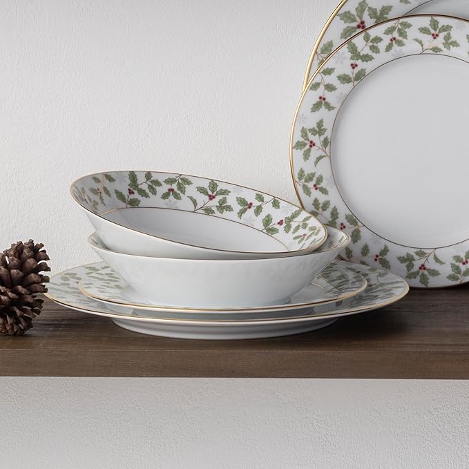 Noritake Holly and Berry Gold 12-Piece Dinnerware Set Service for 4