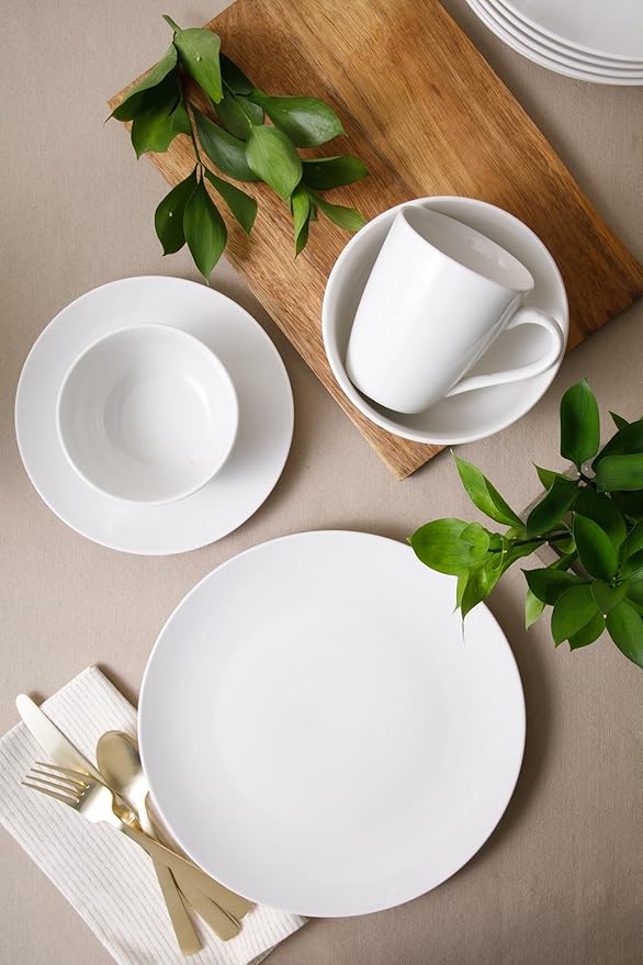Gibson Home Oslo 8-Piece Dinner Plate Set – Porcelain Chip &amp Scratch Resistant White with Black Rim – Modern Round Plates for Everyday Use &amp Entertaining
