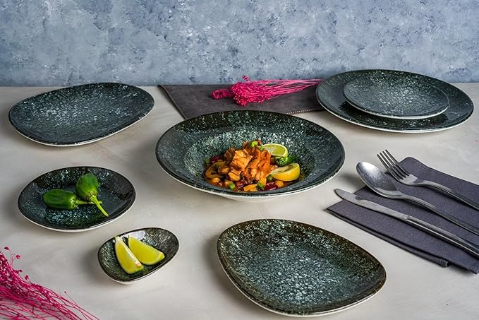 Dinnerware Set (Medium) - Cosmos - 24 pieces - 6 Persons - Porcelain