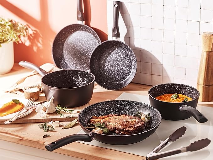 Set of 3 Frying Pans 20 24 28 mm + 2 Saucepans 18.3 cm Stone Style Exterior Black