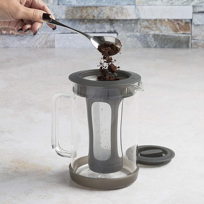 Primula Pace Cold Brew Iced Coffee Maker with Durable Glass Pitcher and Airtight Lid Dishwasher Safe Perfect 6 Cup Size 1.6 Qt Black