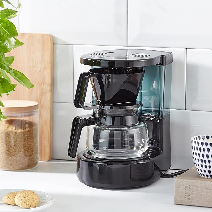 Melitta 1015 Aromaboy Filter Coffee Machine 2 Cups Glass Pot Automatic Switch-Off black by Melitta