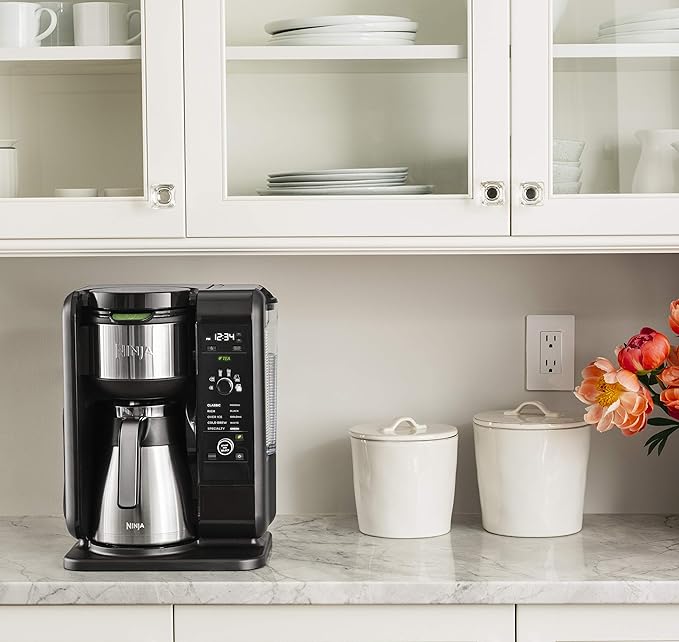 Shark Ninja CP307 Hot and Cold Brewed System W/Thermal Carafe Coffee Maker Black