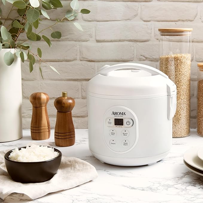 Aroma Housewares 8-Cup (Cooked) (4-Cup UNCOOKED) Digital Rice Cooker and Food Steamer (ARC-914D)White