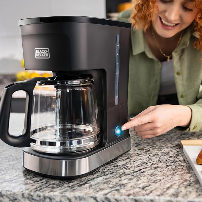 BLACK+DECKER CAFÉCRAFT 12-Cup Coffee Maker One-Switch Drip Coffeemaker with Vortex Showerhead Technology Sneak-A-Cup Keep Warm Function Stainless Steel