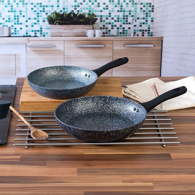 Salter COMBO-3692 Megastone Frying Pan Set - 24/28 cm Non-Stick Fry Pans Induction Frying Pan 2 Piece Set Omelette Pan Dishwasher &amp Metal Utensil Safe PFOA Free Aluminium Soft-Touch Handles